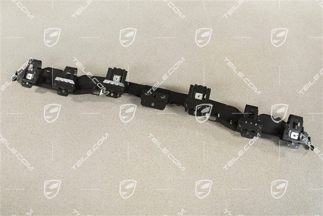 Carrier upper