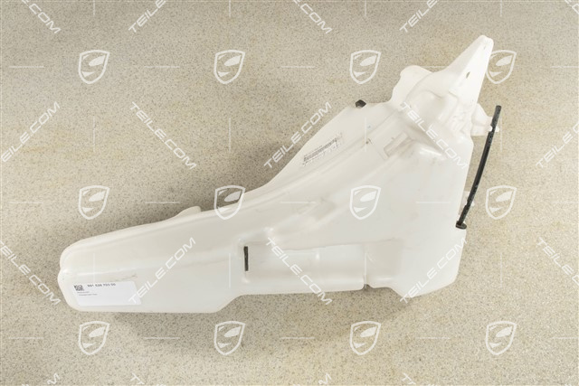 Windscreen washer system tank / reservior car with headlamp washer system.
