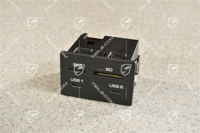 Multimedia interface Adapter / socket for external source USB C