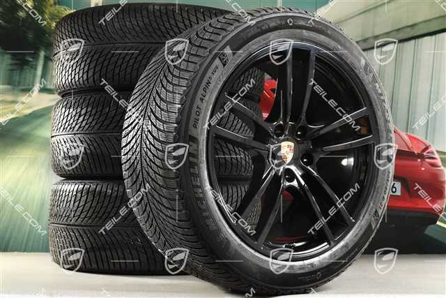 21-inch Cayenne Turbo winter wheel set, rims 9,5J x 21 ET46 + 11,0J x 21 ET58 + Michelin winter tyres 285/45 R21 + 305/40 R21, with TPMS, black high gloss