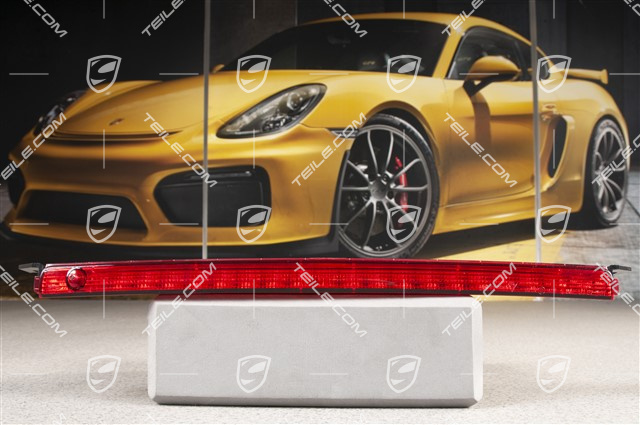 Additional brake light, boot lid / trunk