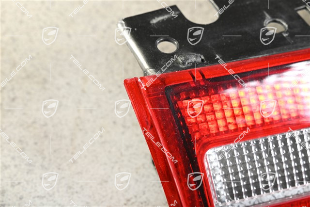 Rear light covering, repaired