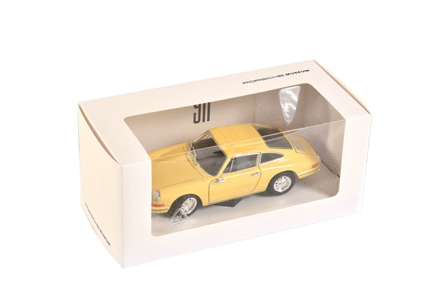 Porsche 911 2.0 1964, yellow, Welly, scale 1:24
