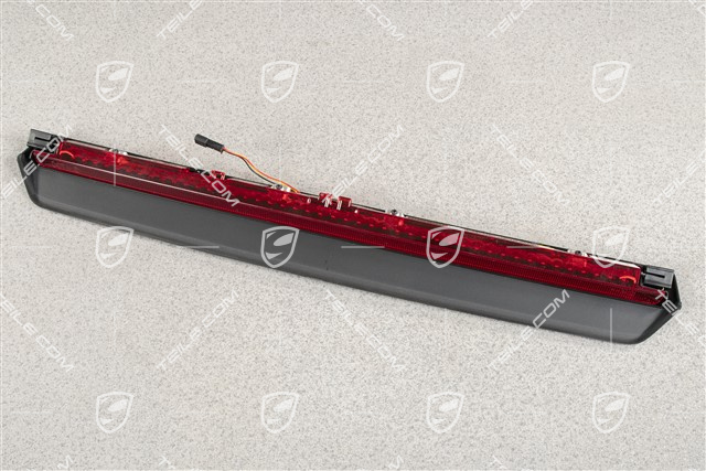 Third brake light, privacy glazing, Coupé