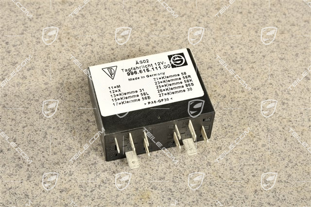 Daytime light Relay