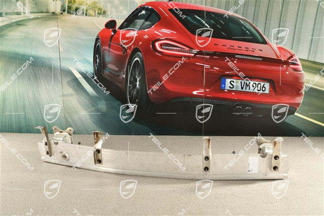 GT3, Rear bumper reinforcement / impact bar