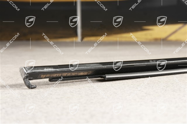 Door trim / moulding, matte black, front,  L