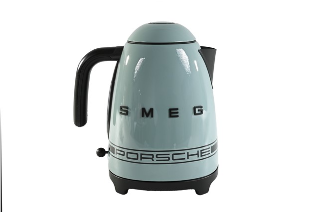 Electric kettle Porsche x SMEG, Shade Green