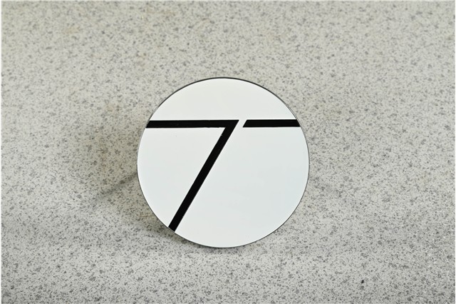 Type7 grill badge, white