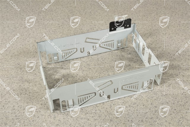Retaining frame