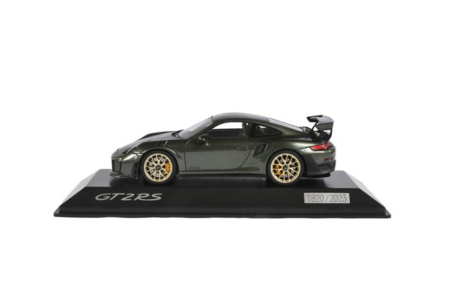 Porsche 911 991 GT2RS, 2017, oak green metallic, Spark, skala 1:43