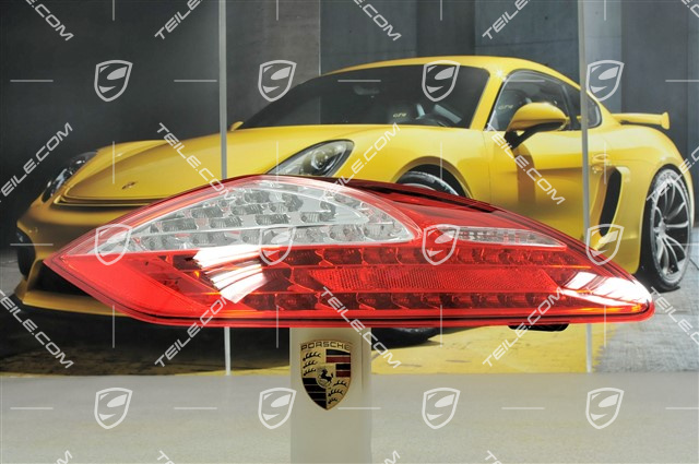 Rear light, L