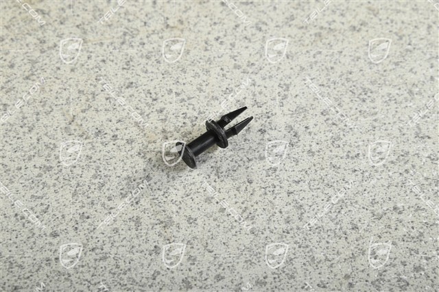 Retaining / fasten Rivet SPREADER RIVET Retaining / fasten Rivet SPREADER RIVET