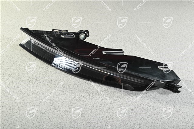 LED tail light, R