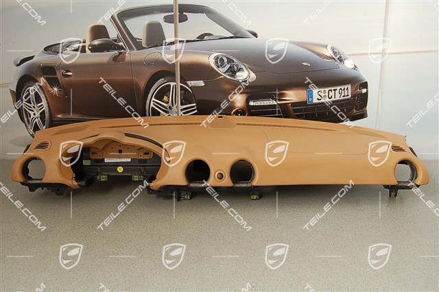Dashboard, upper part, leather, sand beige Dashboard, upper part, leather, sand beige