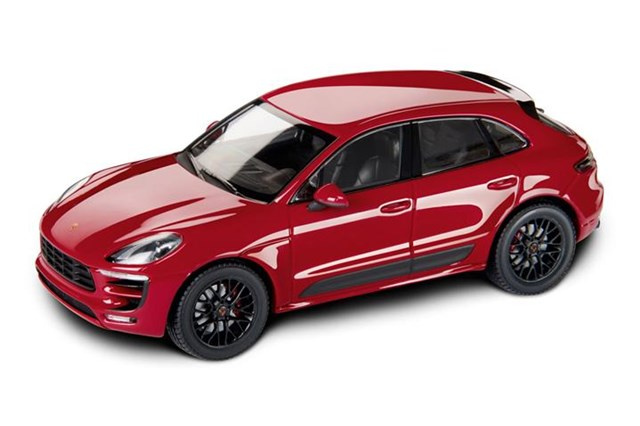 Macan GTS karminrot, 1:43 Macan GTS karminrot, 1:43